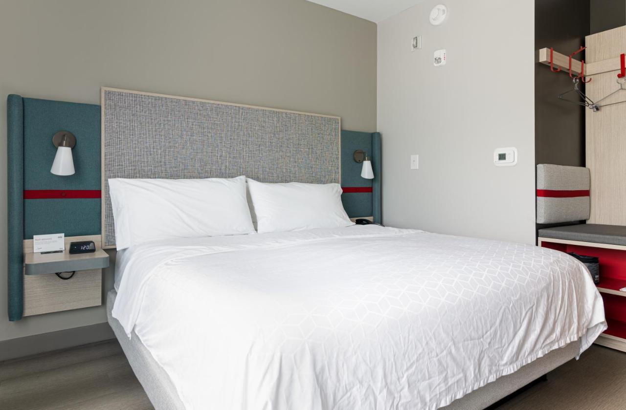 Avid Hotel Summerville By Ihg Exterior photo